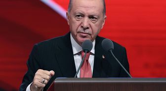 Cumhurbaşkanı Erdoğan'dan Dursun Özbek ve Okan Buruk'a tebrik telefonu
