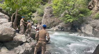 Dereye düşerek kaybolan 9 yaşındaki çocuğun cesedi bulundu