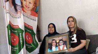 Evlatlarını Reyhanlı patlamasında kaybeden anne ve kızı 13 yıldır aynı acıyla yaşıyor