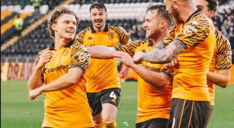 Hull City Premier Lig'e yükseldi mi, Acun Ilıcalı'nın takımı Premier Lig'e çıktı mı?
