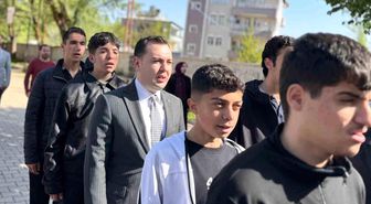 Kaymakam Güney, haftaya öğrencilerle başladı