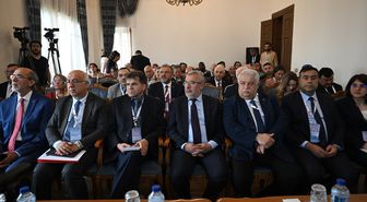 Yükseköğretimdeki yapay zeka gelişmeleri Ankara'da masaya yatırıldı