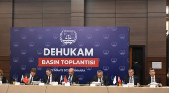 DEHUKAM, 'Türk deniz yetki alanları kanunu taslağı'na ilişkin basın toplantısı düzenledi Açıklaması