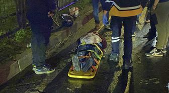 Devrilen motosikletteki 2 kişi yaralandı