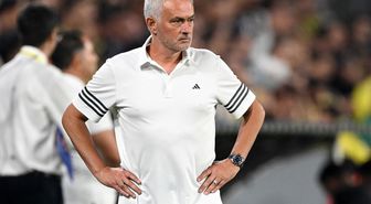 Jose Mourinho dedikodulara son verdi: İmza atmayacağım