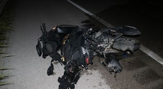 Kilis'te kamyonetle çarpışan motosikletin sürücüsü ağır yaralandı