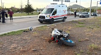 Konya'da devrilen motosikletin sürücüsü ağır yaralandı