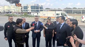 Mersin Valisi Toros: 'Önceliğimiz yangının diğer tanklara sıçramasını önlemek'