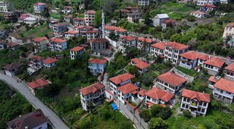 Trabzon'daki tarihi Orta Mahalle ziyaretçilerini bekliyor