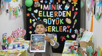Antalya'da 6 yaşındaki otizmli öğrencinin hayalleri kitaba dönüştü