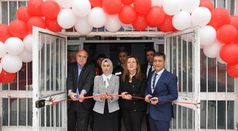 Gümüşhacıköy'de 4006-B TÜBİTAK Bilim Fuarı Açıldı