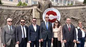 Püsküllü: 'Eczacılar, ilacın güvenli, etkili ve bilinçli kullanımında sağlık sisteminin vazgeçilmez bir parçasıdır'