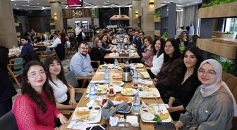 Sivas'ta eczacılar Eczacılık Günü'nde bir araya geldi,