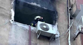 Diyarbakır'da ev yangını: İtfaiye eri yaralandı, 2 kişi dumandan etkilendi