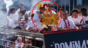 Galatasaray'da şampiyonluk kutlaması başladı! Torreira ve Yunus'tan dikkat çeken pankart