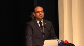 İletişim Başkan Yardımcısı Şahin: Sanal medyanın aşırı kullanımı riskleri beraberinde getiriyor