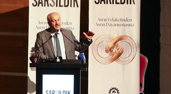 Kahramanmaraş merkezli depremlerde hayatını kaybedenler için Kocaeli'de anma programı düzenlendi