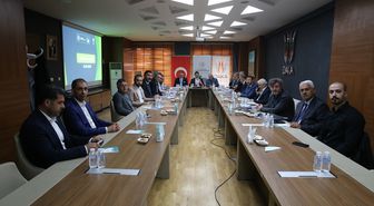 Van'da İran ile ekonomik ilişkilerin konuşulduğu toplantı yapıldı