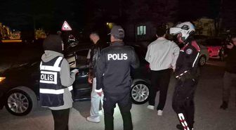 Eskişehir'de asayiş uygulamasında 298 şahıs ve 114 araç sorgulandı