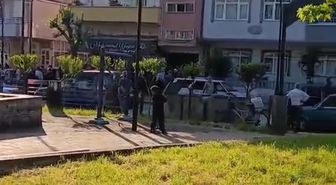 Sokak ortasında tabanca ile vurulan kadın, berber dükkanına sığındı