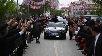 Bahçeli'ye Ülkü Ocakları'ndan görkemli karşılama