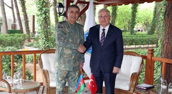 Bakan Güler, Azerbaycanlı mevkidaşı Hasanov ile görüştü