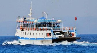 Bodrum'da feribota kuvvetli rüzgar engeli