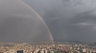 İstanbul'da yağışın ardından gökkuşağı sürprizi