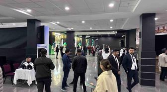 Kayseri'de bin 500 işsiz işverenle buluştu