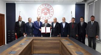 Konya'da iş dünyası ile öğrencileri buluşturacak fuar için imzalar atıldı