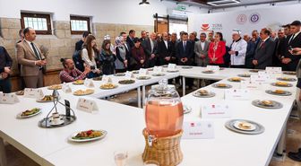 Burdur'da Türk Mutfağı Haftası Yöresel Lezzetlerle Başladı