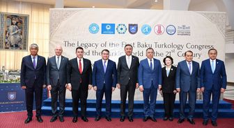 Kazakistan'da 1. Bakü Türkoloji Kurultayı'nın 100. yılı dolayısıyla düzenlenen sempozyum başladı
