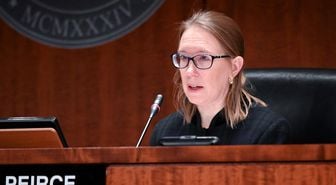 SEC'in 'Kripto Annesi' Hester Peirce kurumdan ayrılıyor