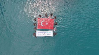Antalya'da deniz dibi temizliği yapıldı