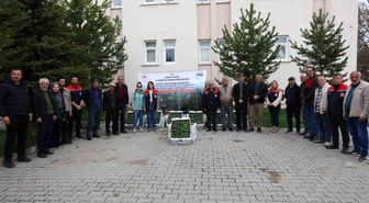 Kars'ta sebze üretimine destek: Binlerce fide üreticiyle buluştu