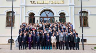 Bilecik Valisi Sözer, Bayramlaşma Programında Şehit Aileleri ve Gazilerle Buluştu
