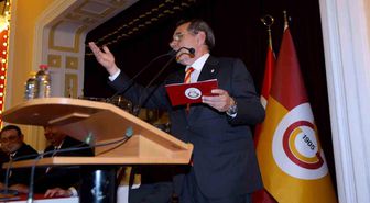 Dursun Özbek: 'Hiç durmadan çalışacağız'