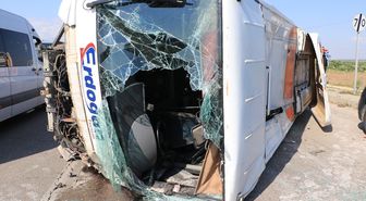 Kilis'te zincirleme trafik kazasında 8 kişi yaralandı