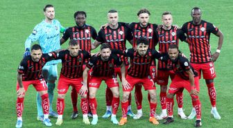 Süper Lig'e yükselecek son takım yarın belli olacak
