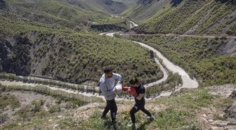 Tunceli'nin doğa harikası Munzur Vadisi kick boksçulara antrenman sahası oldu