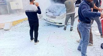 Diyarbakır'da seyir halindeki araç alevlere teslim oldu