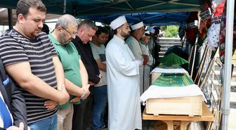 Giresun'daki trafik kazasında ölen aynı aileden 5 kişinin cenazesi toprağa verildi