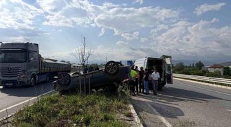 Kontrolden çıkan otomobil takla attı