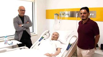 18 yıldır nakil kalbiyle yaşıyor: Üç bypasslı hastaya riskli pil operasyonu