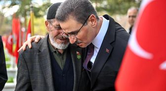 Vali Baruş ve Protokol Üyeleri Arafe Günü’nde Şehitlikleri Ziyaret Etti