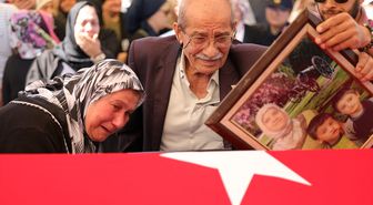 İzmir'de hayatını kaybeden asker Zonguldak'ta son yolculuğuna uğurlandı