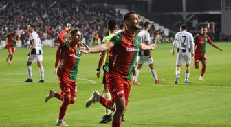 Karşıyaka'da Ömer Faruk beklemede