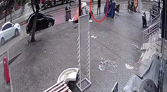 Kask takıp girdiği telefon bayisini soydu