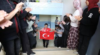 Milli bilek güreşçi 15 yaşındaki Taha'nın hedefi dünya şampiyonluğu