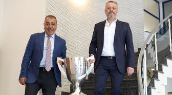 Trabzonspor, Ziraat Türkiye Kupası'nı müzesinde sergiliyor